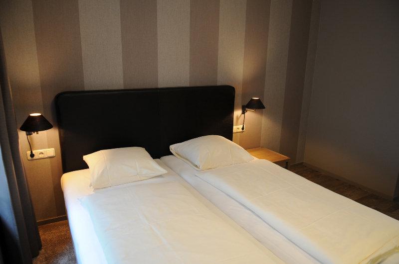 Hotel De Limbourg Sittard Exteriör bild